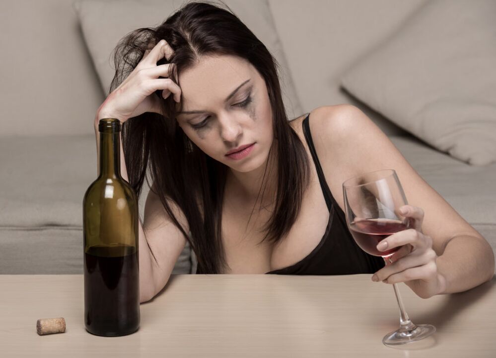 Alkoholizm kobiet, jak pomóc rzucić picie